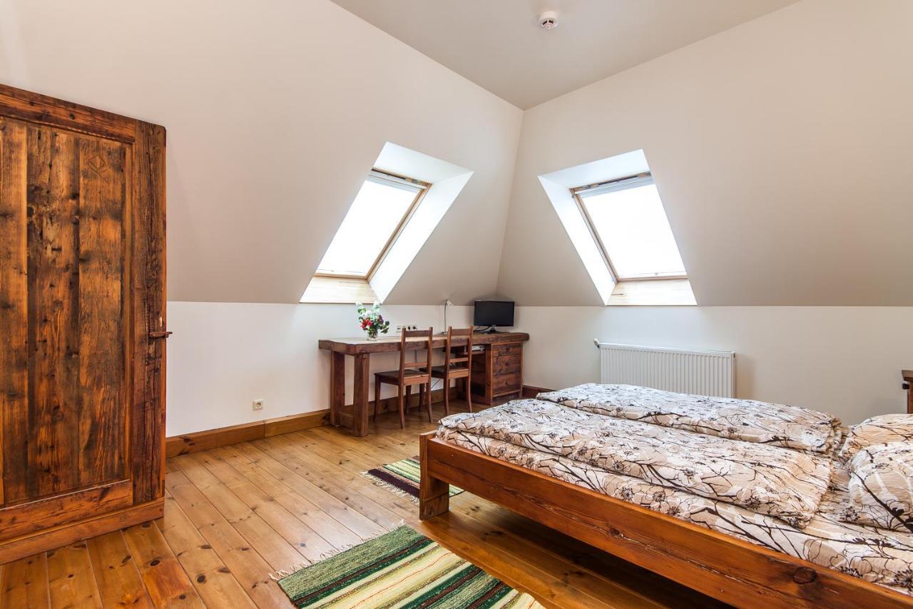 Hotel Laucu Akmens Skulte  Exteriér fotografie
