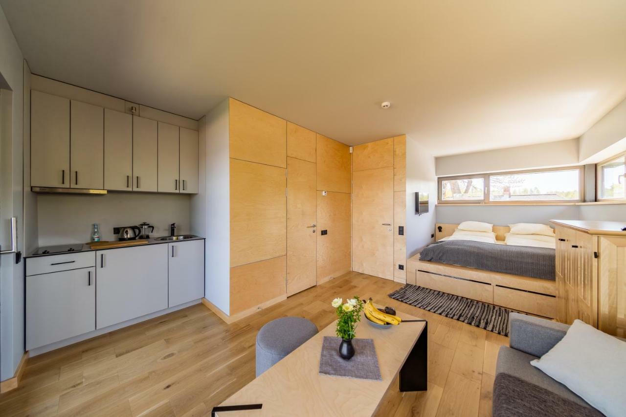 Hotel Laucu Akmens Skulte  Exteriér fotografie